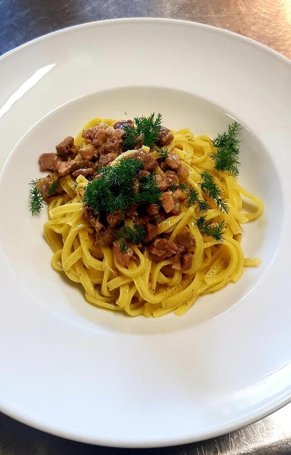 Agriturismo Fiore Di Campo Fermo Eksteriør bilde